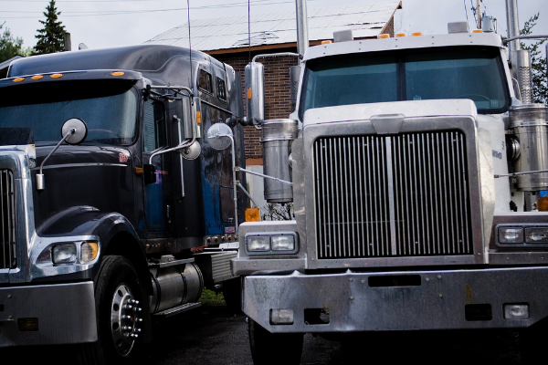 4 Signs it’s Time for a Larger Work Truck